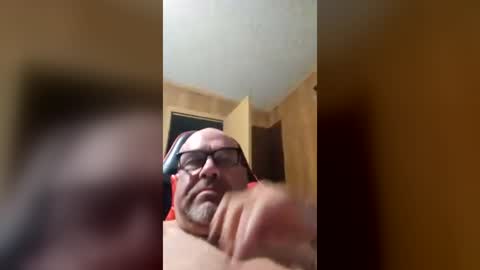 smith557108 online show from August 1, 8:02 am