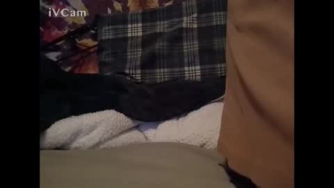 smoke-4-me online show from November 15, 2:46 am