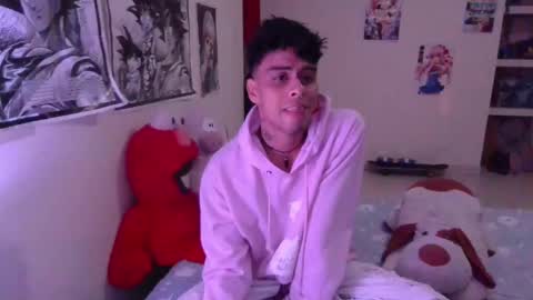 teddy online show from December 14, 7:40 am