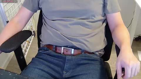 Sneakybill online show from January 12, 7:12 am