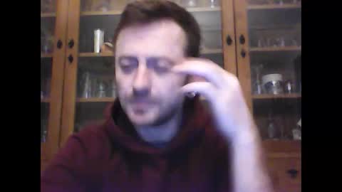 snoecks online show from February 19, 11:12 pm