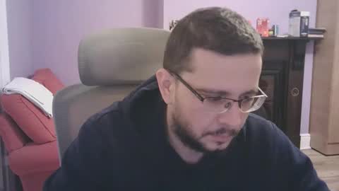 snowflake99999 online show from November 30, 10:45 pm