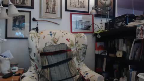 ImYourBitch online show from November 2, 12:26 am