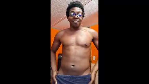 soldarknlight online show from April 11, 4:32 pm