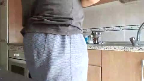 solo4u2 online show from March 30, 10:49 am