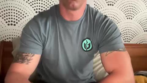 Some guy00 online show from November 17, 6:00 pm