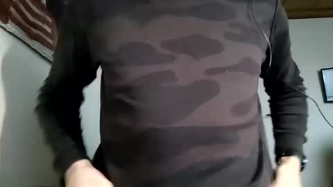 sonicegay online show from January 8, 9:32 am