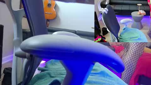 soundingslutslave online show from March 9, 6:35 pm