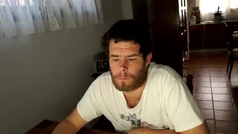 spanish online show from January 8, 9:00 am