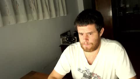 spanish online show from December 31, 12:00 am