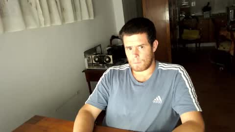 spanish online show from December 6, 7:45 pm