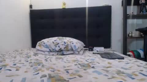    online show from June 13, 6:44 am