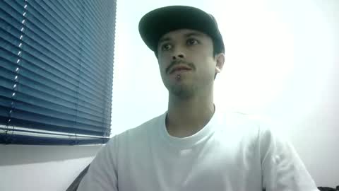 Snapshot of sperm_donor94 chatting on December 12, 6:21 pm sperm_donor94 online show from December 12, 6:21 pm