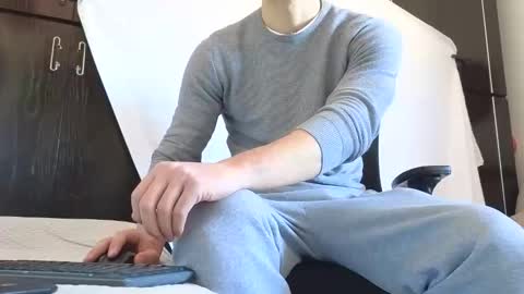 Snapshot of spider_0090 chatting on October 7, 11:58 am Marco. When Im offline you can view premium content in bio online show from October 7, 11:58 am