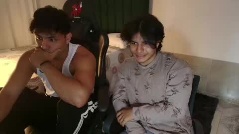 spideychill online show from May 9, 9:38 pm