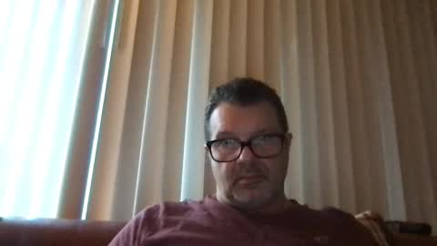 Snapshot of spike69old chatting on February 2, 10:17 pm spike69old online show from February 2, 10:17 pm
