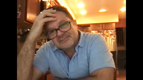 Snapshot of spike69old chatting on January 10, 7:00 pm spike69old online show from January 10, 7:00 pm