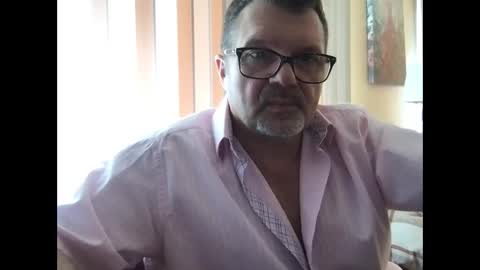 Snapshot of spike69old chatting on February 21, 7:10 pm spike69old online show from February 21, 7:10 pm