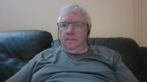 springtine online show from May 30, 11:49 pm