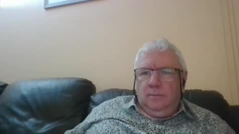 springtine online show from May 17, 11:23 pm