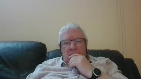 springtine online show from May 21, 12:17 am