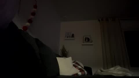 spun4feet online show from January 7, 10:20 am