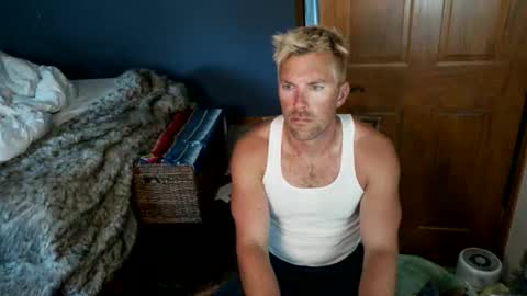 Spun Redneck online show from May 25, 1:01 am