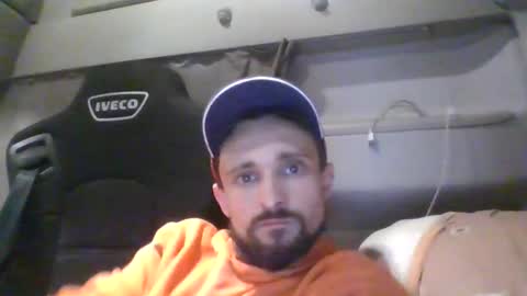 spyco82 online show from December 22, 6:27 pm