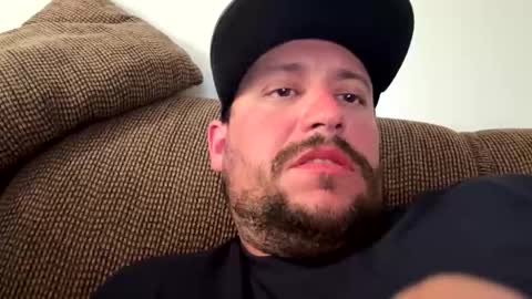 squirrlycock1 online show from May 27, 12:51 am