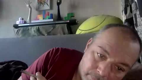 srekos38 online show from February 12, 8:27 am