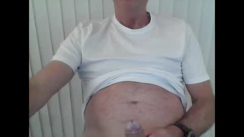 stanley1923308 online show from October 1, 9:52 pm