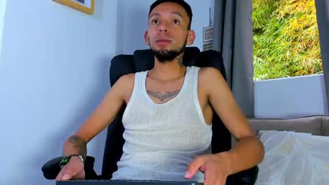Steban online show from May 25, 12:33 pm