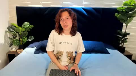 Stephan  online show from May 27, 7:22 pm