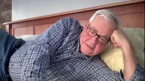 Snapshot of steve988279 chatting on February 15, 12:22 pm Steve online show from February 15, 12:22 pm