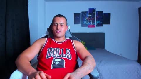 steve_coltt online show from March 28, 2:12 am