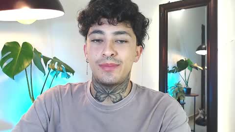 Daniel Steven Navarro online show from March 21, 2:26 am