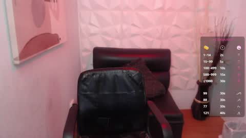 Stich online show from March 26, 4:33 pm