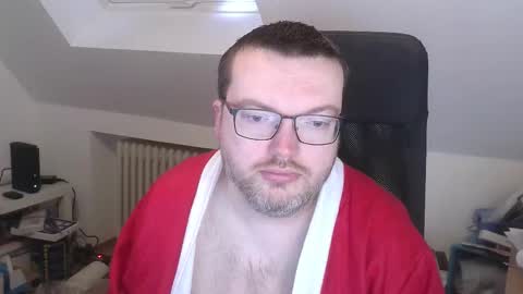 Oliver online show from December 21, 8:00 am