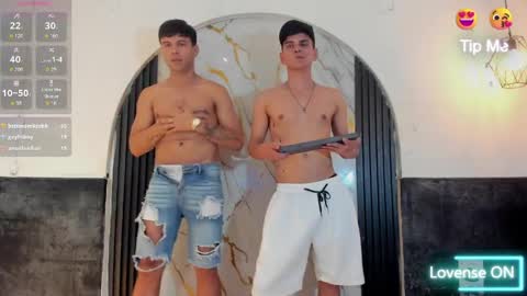 friends online show from March 29, 9:31 am