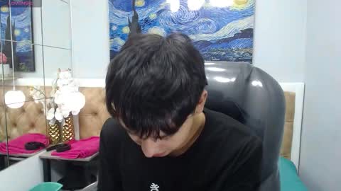 Stiwen online show from March 20, 1:04 pm