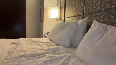 stoneybel online show from November 24, 4:24 am