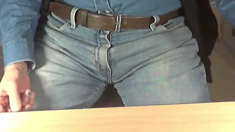 Dave online show from December 13, 8:37 pm