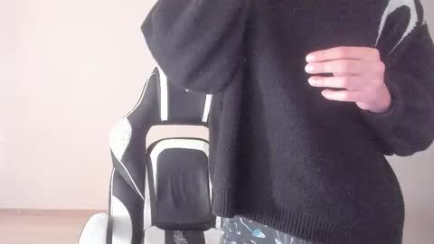 Snapshot of stralght_twinks chatting on September 28, 6:00 am Ray online show from September 28, 6:00 am