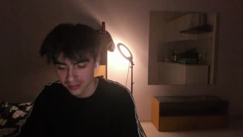 Ray online show from April 16, 12:32 am