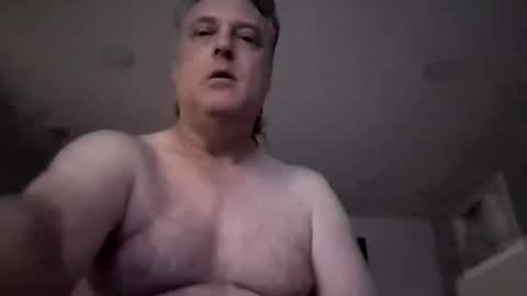 Cumallcumnow online show from April 8, 2:12 am