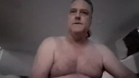 Cumallcumnow online show from May 22, 4:12 pm