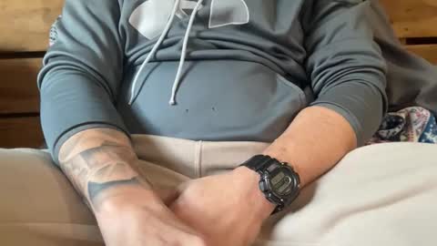 stroking33again online show from November 5, 1:57 pm