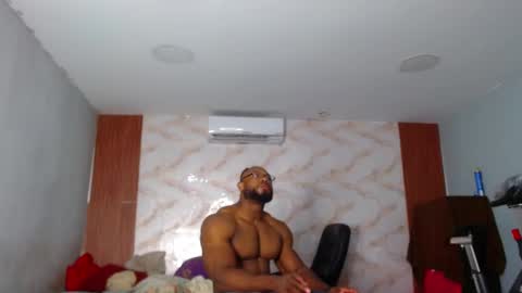 strong_george1 online show from September 16, 10:32 pm