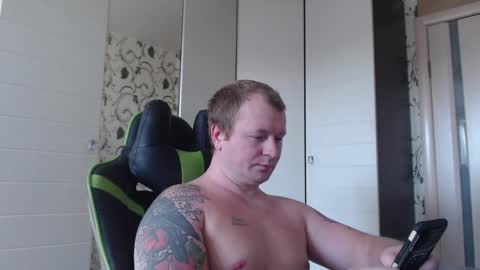 Alex online show from February 25, 8:47 am