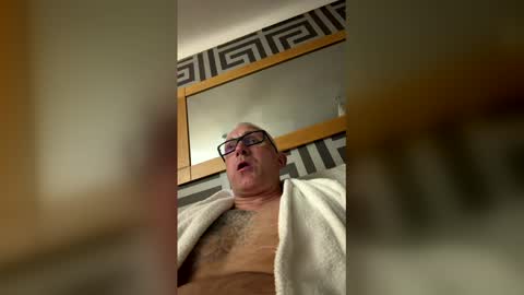 stu788 online show from April 12, 2:04 am